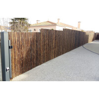 Packung mit Befestigungsdrähten für Sichtschutz aus Bambus, 250 x 180 cm, in einer transparenten Plastiktüte.