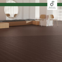 Moderner Raum mit dunkelbraunem Bambusparkett in Mocha-Farbe, das eine warme und einladende Atmosphäre schafft. Die Parkettböden aus Bambus verleihen dem Raum einen natürlichen und stilvollen Look.