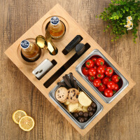 Bambus-Snackbox und Sofatablett mit Couchbar-Funktion, 40 x 26 cm, mit integrierten Getränkehaltern, Snackfächern und Platz für Smartphone und Fernbedienung.