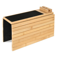 Bambus-Sofatablett mit drehbarer Handyhalterung, Maße 45x33 cm. Das Tablett ist aus natürlichem Bambus gefertigt und bietet eine stabile Fläche für Snacks und Getränke. Die integrierte Handyhalterung ermöglicht flexible Nutzung.