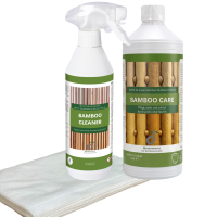 Grünes Etikett mit der Aufschrift ‚Bamboo Cleaner‘ sowie Warn- und Anwendungshinweisen auf Deutsch und Englisch, DE-Commerce.