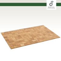 Rechteckige Badematte aus Bambus mit einem quadratischen Flechtmuster auf weißem Hintergrund. Oben rechts ist das Logo von DE-COmmerce zu sehen.